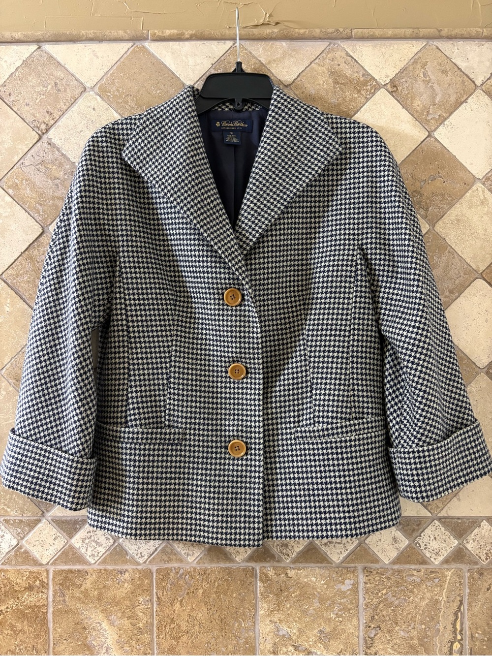 Brooks Brothers Women’s 10 Navy Houndstooth Robert Noble Scottish Wool Jacket